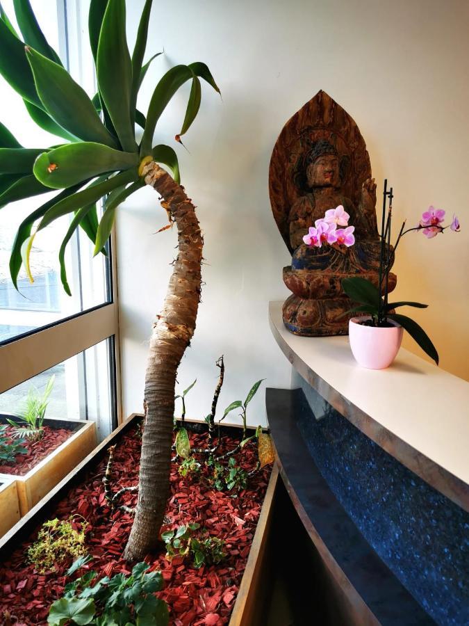 Persan Paris Par Trains, Area, Studios Avec Salle De Bain Et Kitchenette Privees, Ou, Chambres Avec Salles Bain Et Cuisines Communes מראה חיצוני תמונה